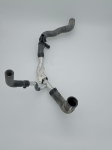 PRZEWÓD ELASTYCZNY - CHŁODNICA 2.0 ECOBLUE 2327847 K2G3-8286-CG