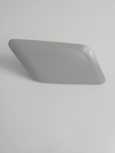 ZAŚLEPKA SPRYSKIWACZA REFLEKTORA PRAWA KUGA CBS 2012-2020 GV44-13L018-ACXWAA 2038136