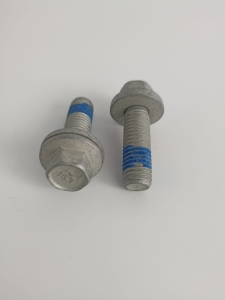 ŚRUBA M12 X 38MM TARCZ I ZACISKÓW HAMULCOWYCH W715624-S439 1755696