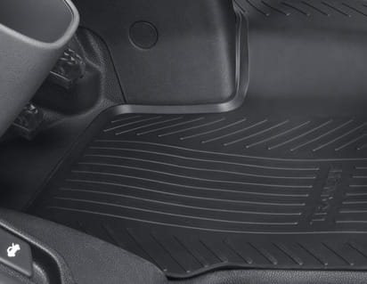 DYWANIKI / MATY GUMOWE PODŁOGOWE PRZÓD TRANSIT AMDK2B-B130B18-KB35B8 2021101