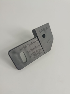 UCHWYT MOCOWANIA REFLEKTORA LEWEGO FIESTA MK8 2017- H1BB-200A40-AB 2276420