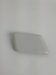 ZAŚLEPKA SPRYSKIWACZA REFLEKTORA PRAWA MONDEO MK3 1S71-13L018-AE 1301038