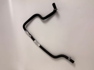 PRZEWÓD NADMIAROWY ZBIORNIKA TRANSIT 2000-2006 YC15-8W005-AD 4123927