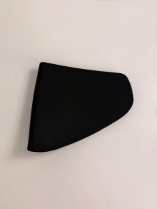 ZAŚLEPKA LEWEJ LAMPY TYLNEJ KLAPY BAGAŻNIKA MONDEO MK4 7S71-N454A29-AD3ZHE 1488585