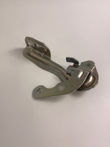 ZAWIAS MASKI PRAWY COURIER 2014- ET76-16800-AB 1842608