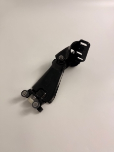 ZAWIAS PRAWY DRZWI PRZESUWNYCH ŁADUNKOWYCH CONNECT 2013- DT11-V26800-AK 2292544