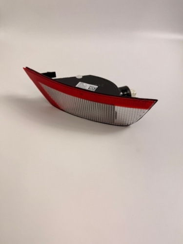 LAMPA PRZECIWMGIELNA PRAWY TYŁ ECOSPORT CN15-15500-AD 2017505