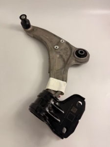 WAHACZ LEWY PRZEDNI EDGE 2015- F2GC-3A053-CXB 2537044