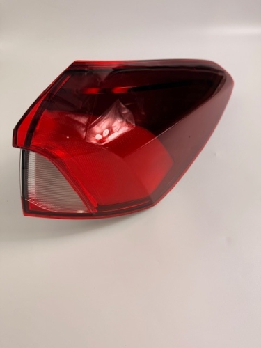 LAMPA TYLNA PRAWA FOCUS MK4 KOMBI NX7B-13404-EB 2651329