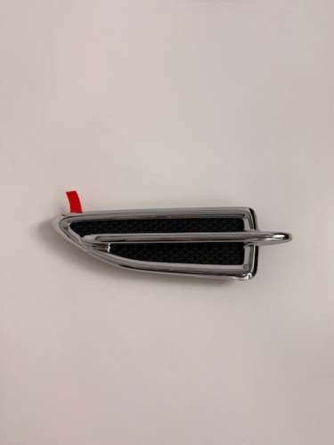 KRATKA BŁOTNIKA LEWA JASNY CHROM KUGA MK2 CJ54-16C217-AFSMAS 5219596