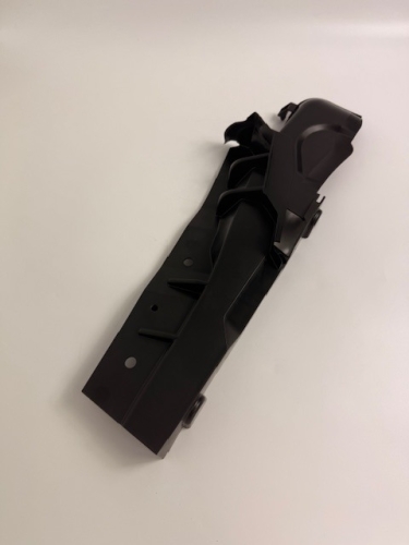 OSŁONA GÓRNA BŁOTNIKA PODSZYBIA LEWEGO FOCUS C-MAX 3M51-R02477-AK 1437532