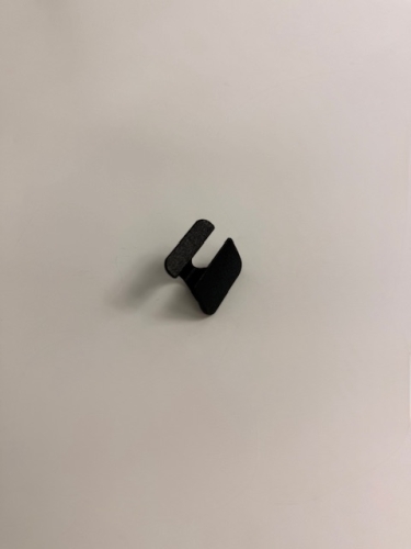 ZACISK 17 X 19MM WYGŁUSZENIA MASKI W709688-S300 1251866