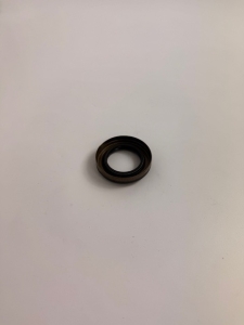 USZCZELNIACZ PÓŁOSI TYLNEJ KUGA MK1 2008-2012 4WD 8V41-4B416-AA 1538791