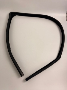 USZCZELKA SZYBY DRZWI PASAŻERA PRZÓD MONDEO 4S71-F21510-AC 1364473