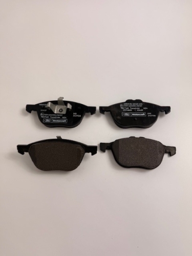 KLOCKI HAMULCOWE PRZEDNIE KUGA MK2 2012-2020 MEMV6J-2K021-A1A 2600768