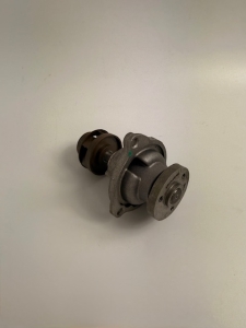 POMPA WODY FIESTA KA FOCUS ME2S6G-8591-A1A 1798955