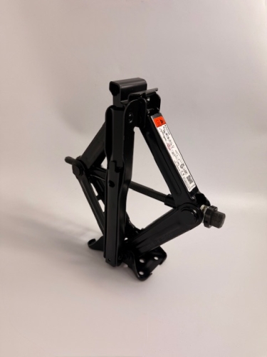 LEWAREK / PODNOŚNIK DO ZMIANY KÓŁ FOCUS JX7C-17085-AB 2265896