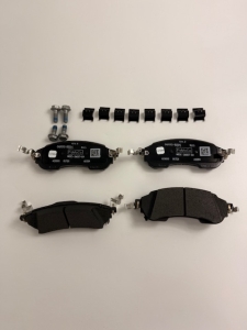 KLOCKI HAMULCOWE TYLNE BRONCO 2021- MB3C-2M007-BA 5886197