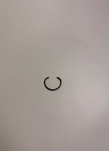 PIERŚCIEŃ OSADCZY ZATRZASKOWY PÓŁOSI PRZÓD Ø 28MM C-MAX MONDEO S-MAX/GALAXY AE53-4B422-AA 4940933