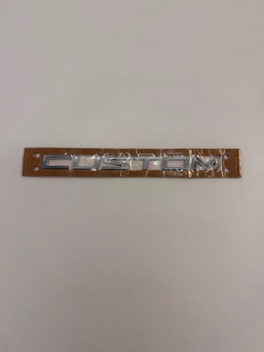 EMBLEMAT NAPIS CUSTOM BK21-V001B40-AB 1792657