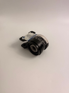 TULEJA WACHACZA PRZÓD FOCUS 3M5J-3A262-BP 1883046