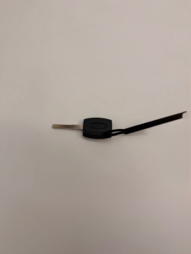 KLUCZ SUROWY FOCUS C-MAX KUGA 8V4A-22053-CA 1529818