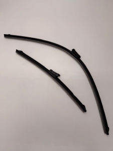 PIÓRA WYCIERACZEK PRZÓD 400M I 700MM CONNECT 2022- VWN3CA-17528-AB 2843840