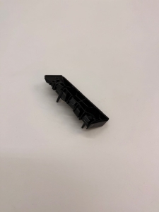 ŚLIZG ZDERZAKA LEWY PRZÓD MUSTANG FR3B-17D959-AE 1927700