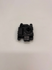 SILNIK REGULACJI TEMPERATURY WEWNĘTRZNEJ JX6A-19E616-BA 2209785