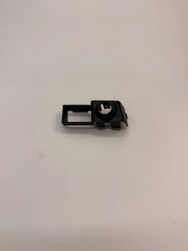 KOSZYK CZUJNIKA PARKOWANIA PRAWY PRZÓD FOCUS MK4 NX7T-15K872-BB 2540415