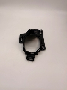 UCHWYT LEWY HALOGENU CONNECT 2013- KT1B-19952-BC 2278798