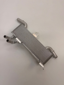 CHŁODNICA OLEJU 8-BIEG.PRZEKŁ.AUTOM. KUGA MK3 / FOCUS MK4 JX6P-7869-DC 2330949