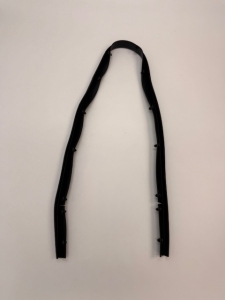 USZCZELKA ZDERZAKA PRZÓD FOCUS JX7B-A16B990-AC 2248984