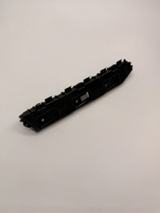 ŚLIZG ZDERZKA TYŁ PRAWY KUGA  LV4B-17D948-DD 2460965