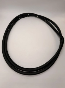 USZCZELKA DRZWI PRAWY PRZÓD KUGA  LJ6B-S20530-AA 2434292