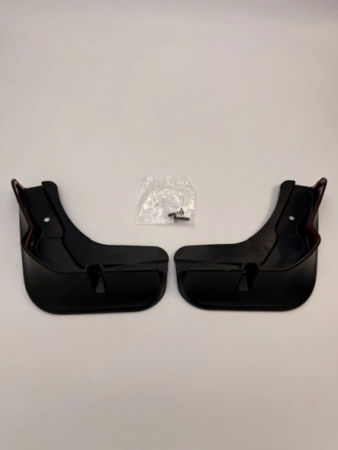 CHLAPACZE PRZÓD FOCUS AMJX7J-X16G574-CA 2339843