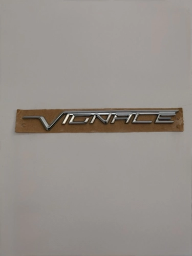 EMBLEMAT VIGNALE DRZWI BOCZNYCH KUGA LV4B-16B114-BA 2454397
