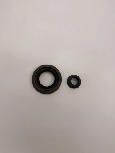 USZCZELNIACZ TYLNEGO MOSTU TRANSIT BK3W-4C014-AA 1817780