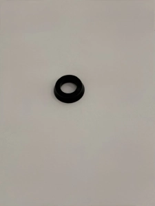 USZCZELKA UKŁADU CHŁODZENIA SKRZYNI BIEGÓW EDGE EXPLORER FOCUS KUGA MONDEO 5L74-7J324-AA 4834524