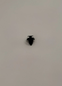 SPINKA 8,5 X 0,6-1,4 ZDERZAKA TYŁ KUGA MK2 W718033-S300 5336244